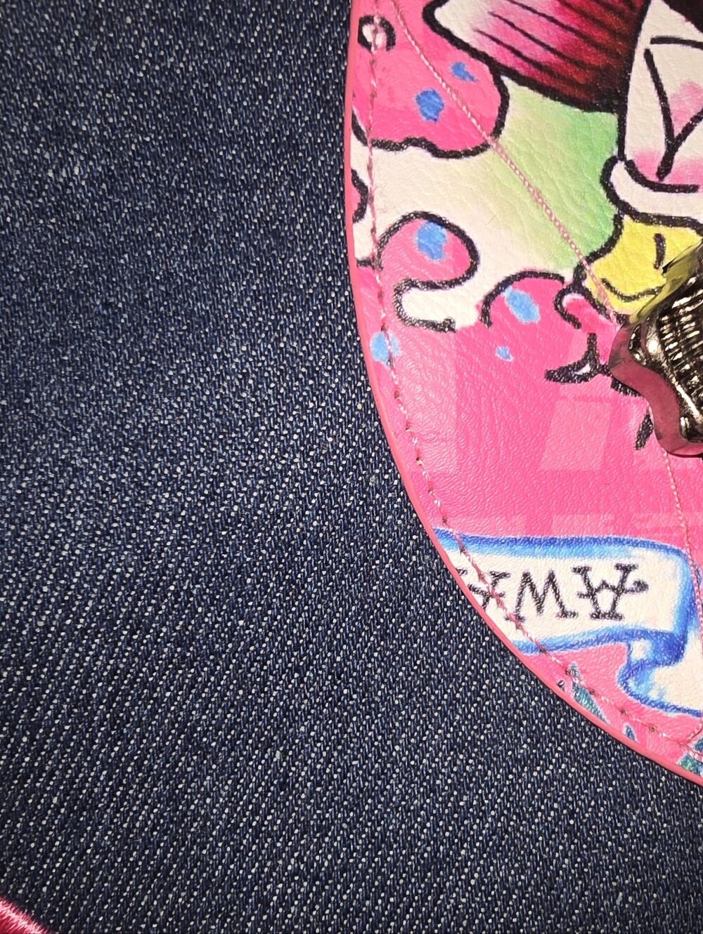 NWOT Ed Hardy Pink Tattoo Print Satchel Tote Bag - Picture 4 of 11